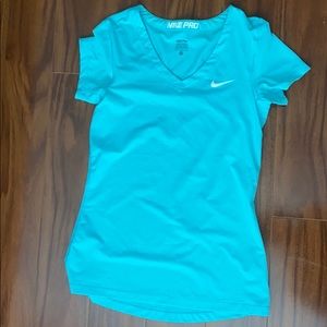 Nike pro top